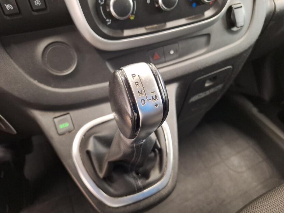 RENAULT Trafic 2021