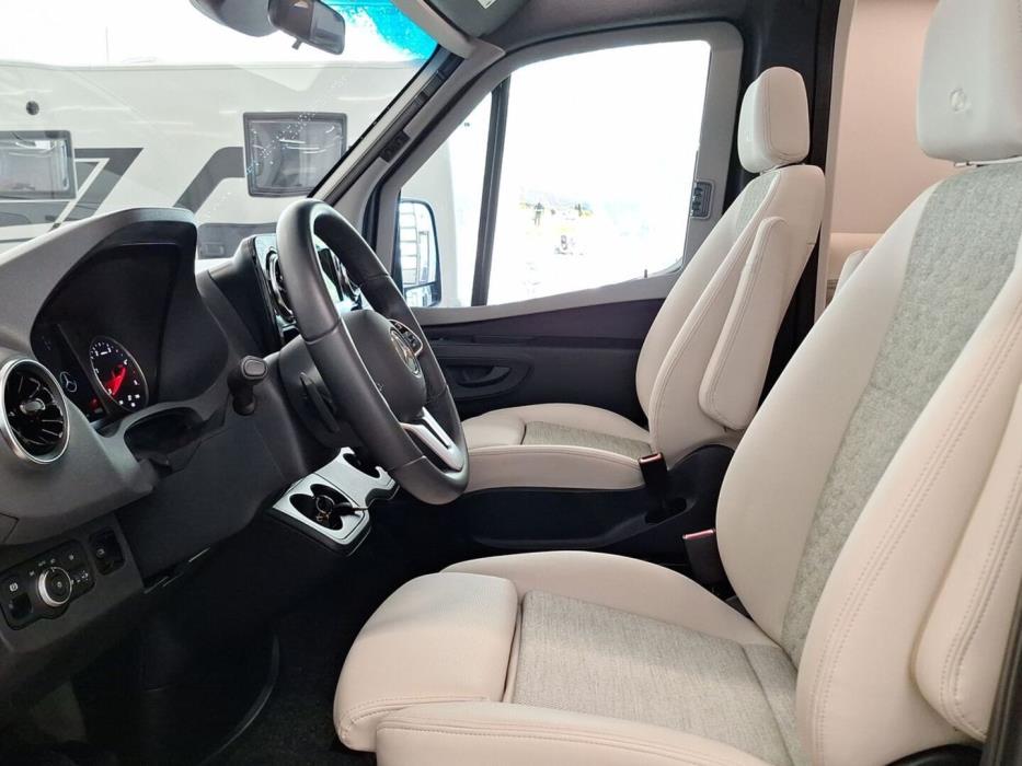 ADRIA MATRIX SUPREME MB 670 SL ALDE 2024