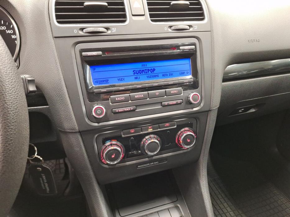 VOLKSWAGEN Golf 2008