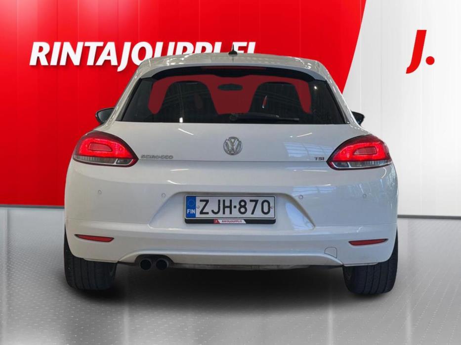 VOLKSWAGEN Scirocco 2010