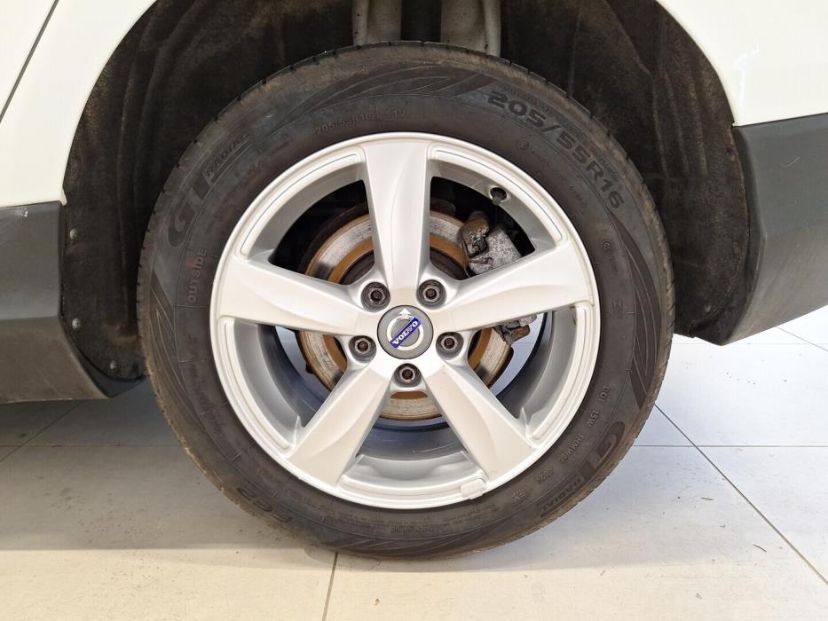 VOLVO V40 Cross Country 2016