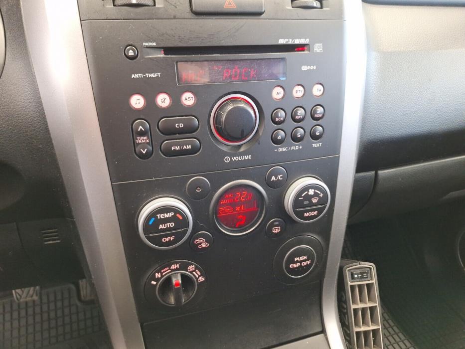 SUZUKI Grand Vitara 2011