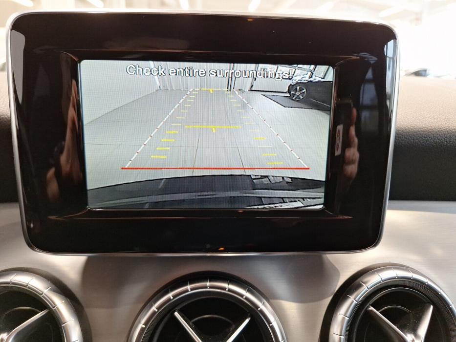 MERCEDES-BENZ CLA 2014