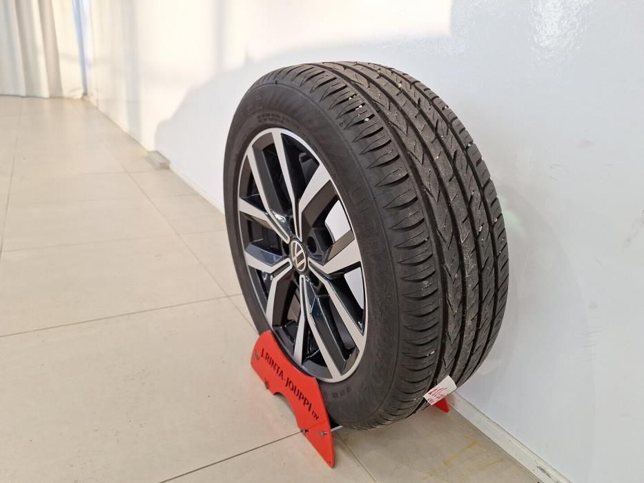 VOLKSWAGEN Passat 2021