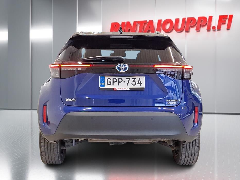 TOYOTA Yaris Cross 2023