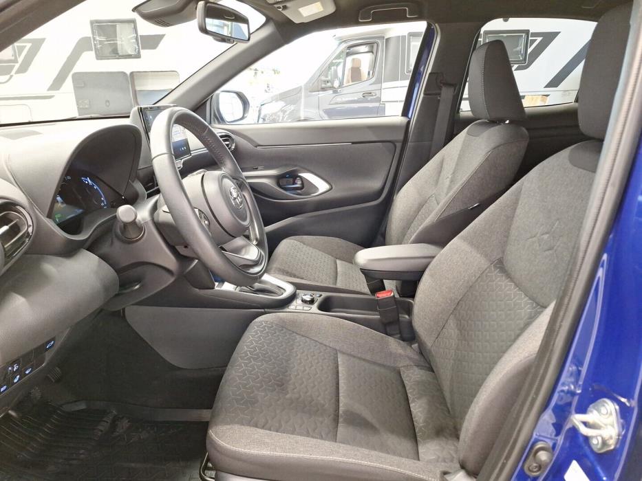 TOYOTA Yaris Cross 2023