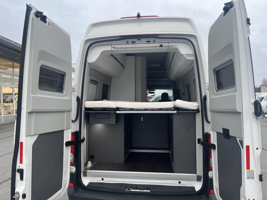 VOLKSWAGEN GRAND CALIFORNIA 680 2021