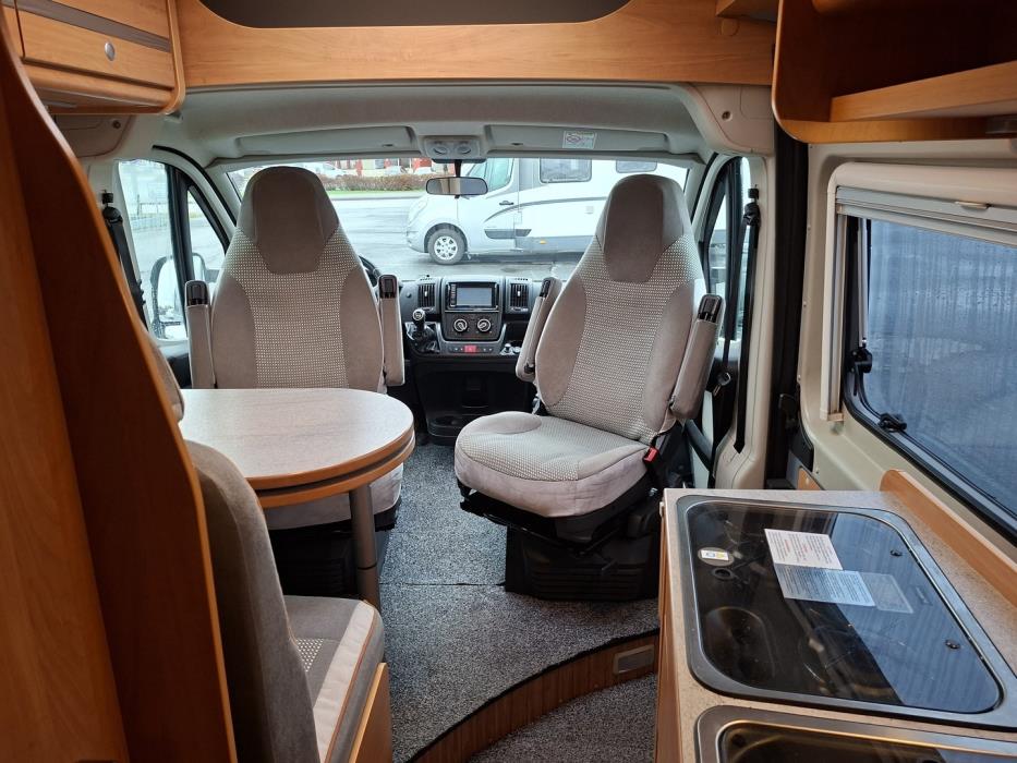 PÖSSL 2 WIN Plus VAN 600 2019