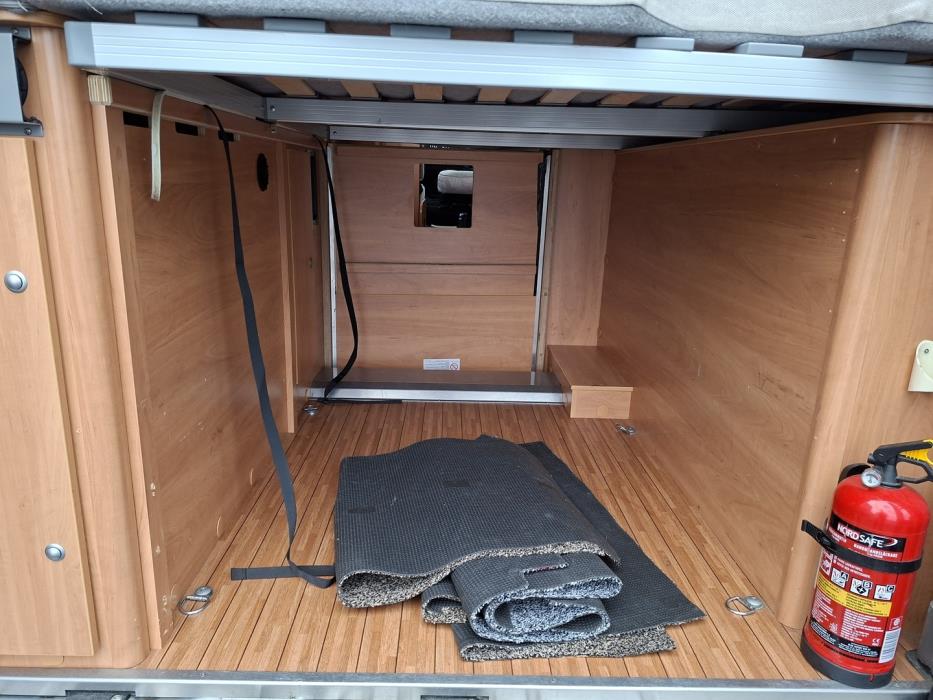 PÖSSL 2 WIN Plus VAN 600 2019
