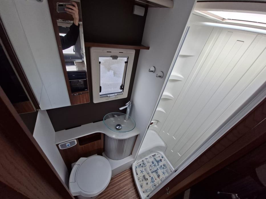 ADRIA Matrix Supreme M 687 SL 2015