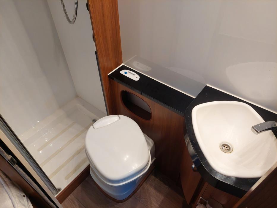 HOBBY OPTIMA DE LUXE T65 FL 2017