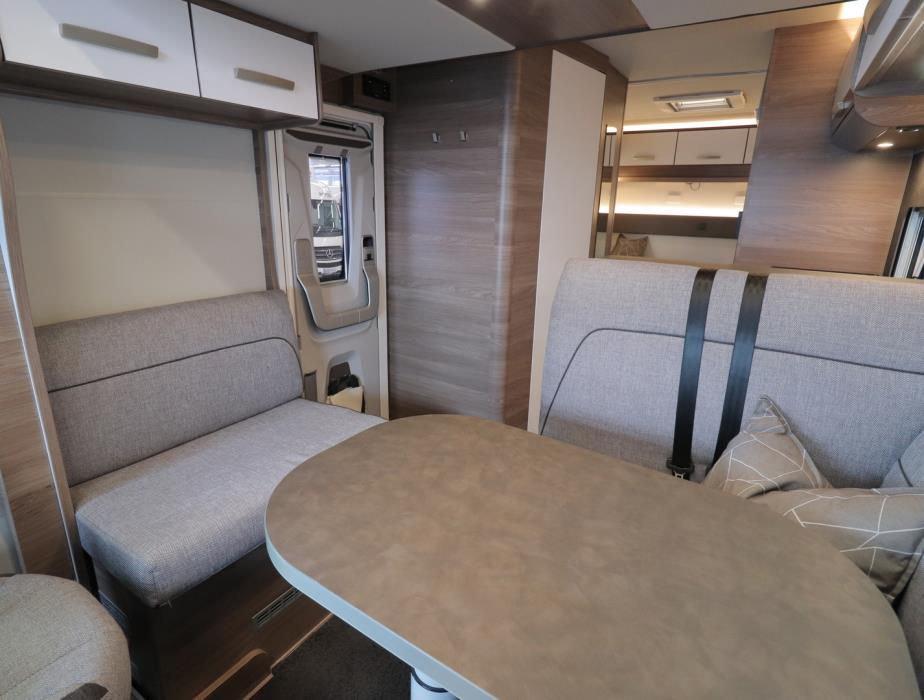 KNAUS Live Wave 700MEG 2019