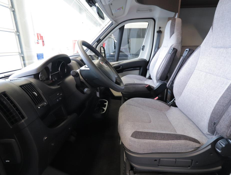 KNAUS Live Wave 700MEG 2019