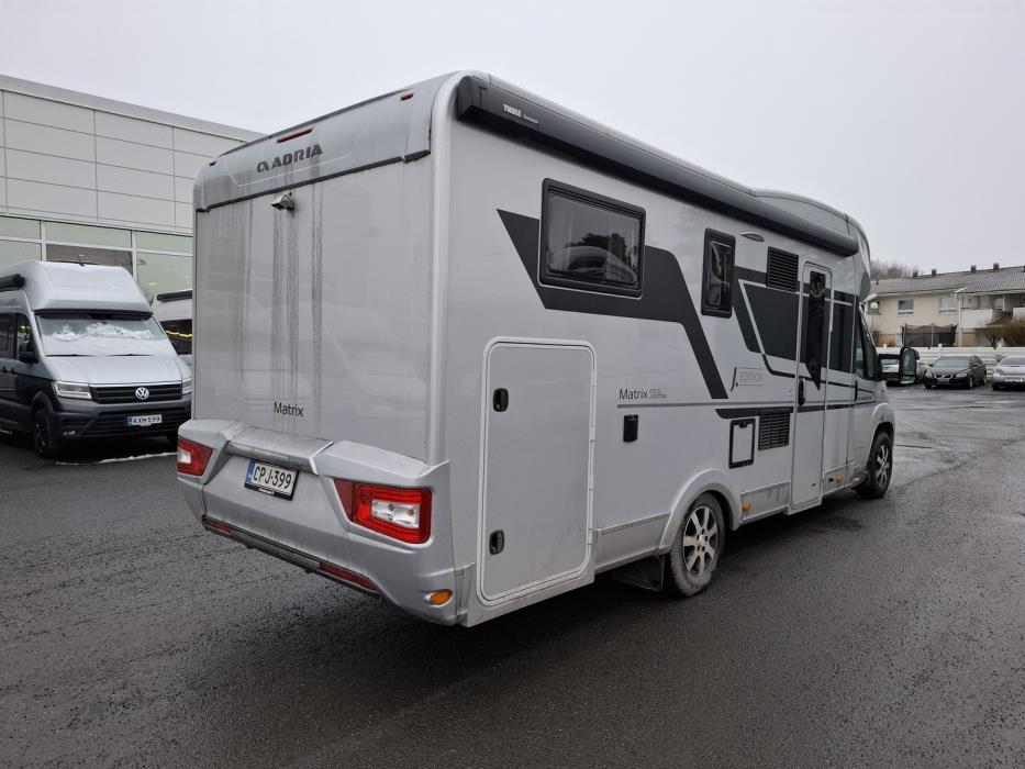 ADRIA MATRIX 670 SL J EDITION 2021