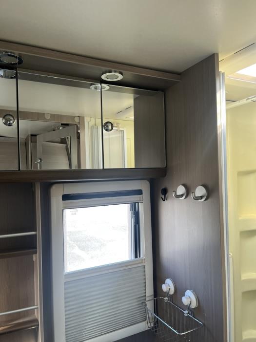 ADRIA MATRIX SUPREME M 687 SL ALDE 2012