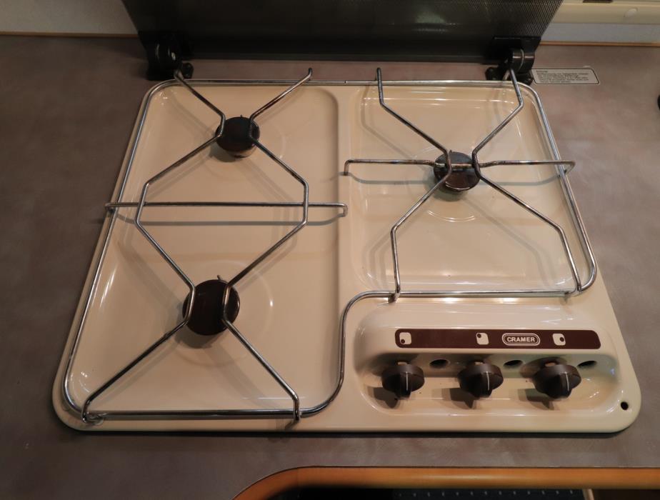 EURA MOBIL INTEGRA 606LSS 1998