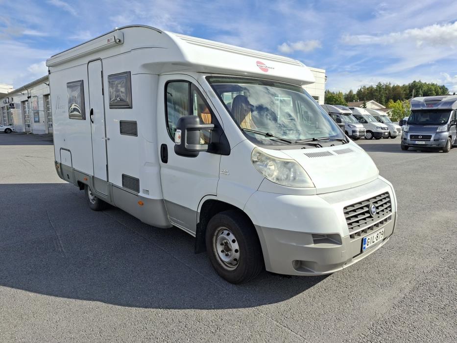BÜRSTNER Marano T 575 2009