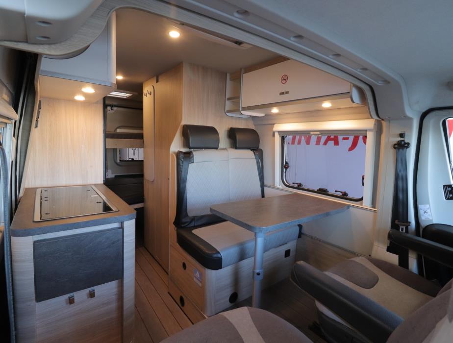 WEINSBERG R47 CARABUS 600 2021