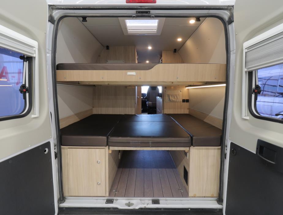 WEINSBERG R47 CARABUS 600 2021