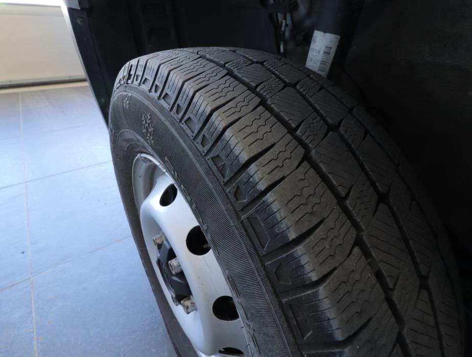 WEINSBERG R47 CARABUS 600 2021