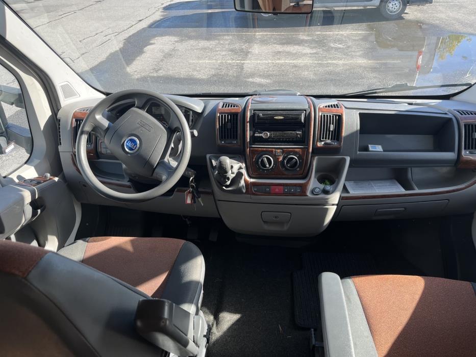 ELNAGH DUKE 450 L 2009