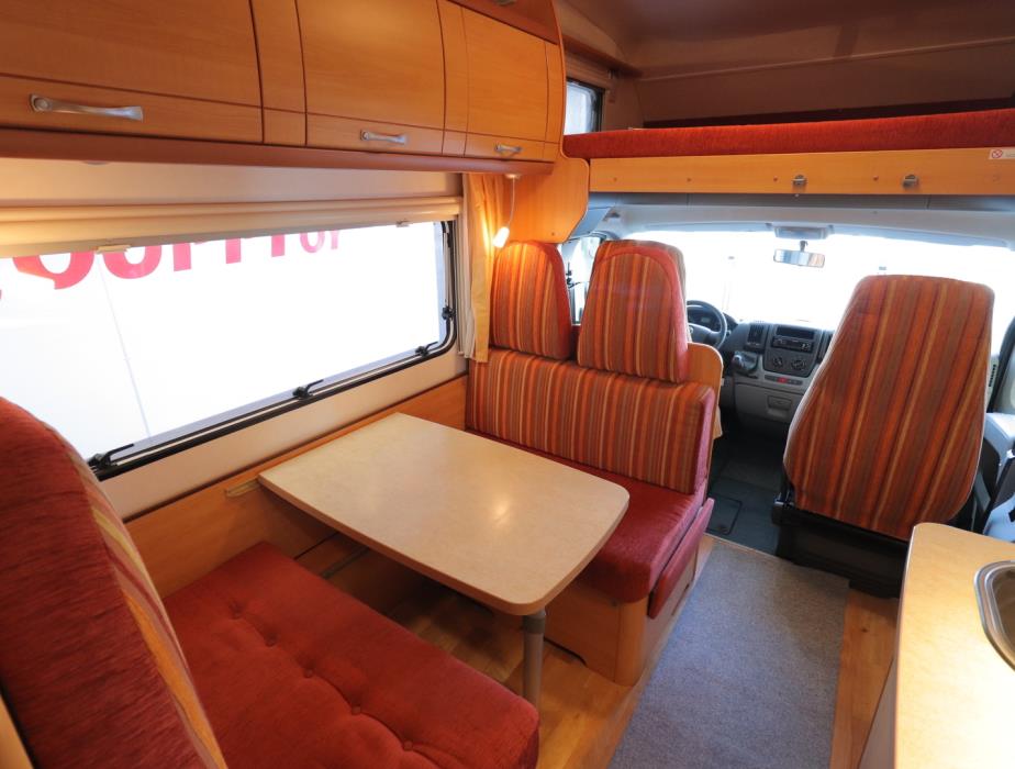 LMC LIBERTY A 651 2007