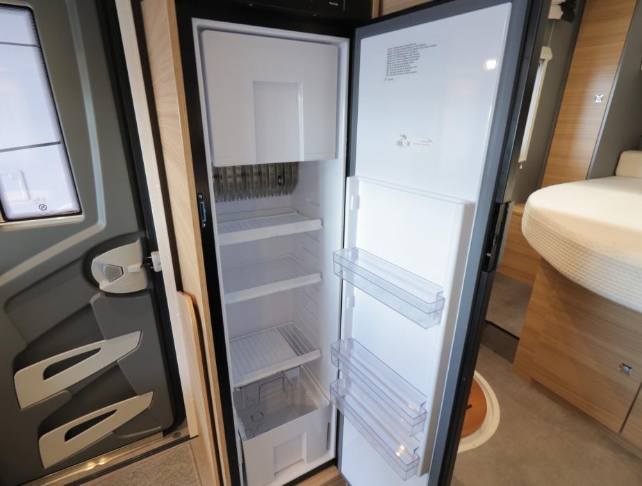 DETHLEFFS Just T6752 DBL 2022