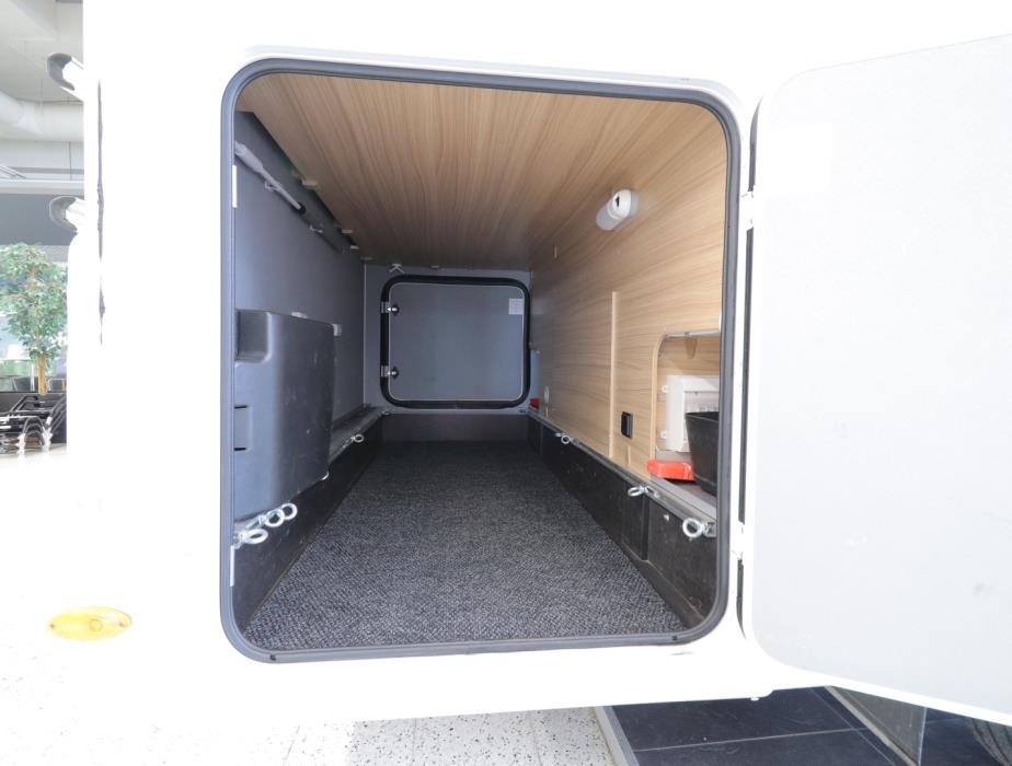 DETHLEFFS Just T6752 DBL 2022