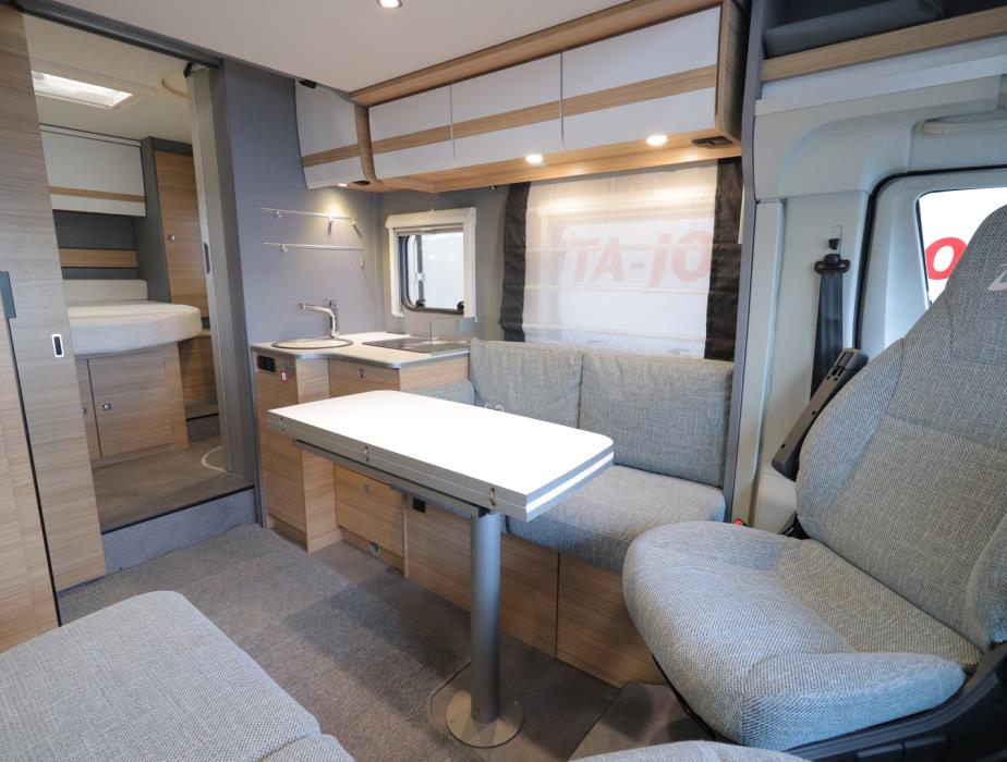 DETHLEFFS Just T6752 DBL 2022