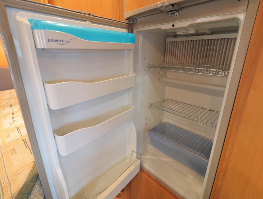 DETHLEFFS T6244 2005