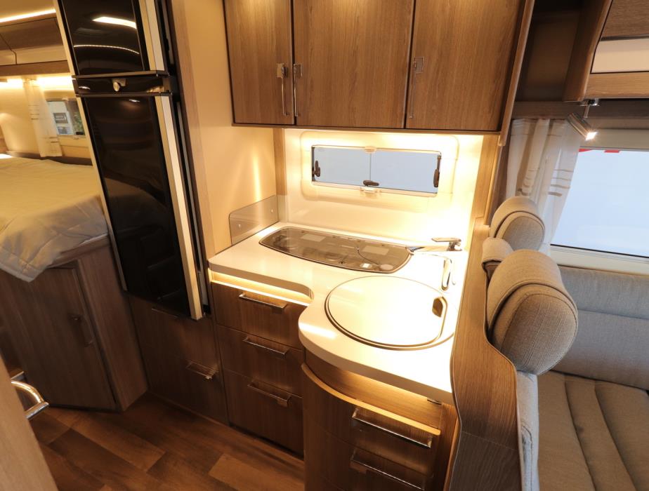 KABE TRAVEL MASTER X 740 LGB KS ALDE 2020