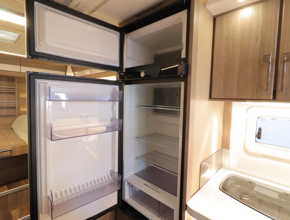 KABE TRAVEL MASTER X 740 LGB KS ALDE 2020