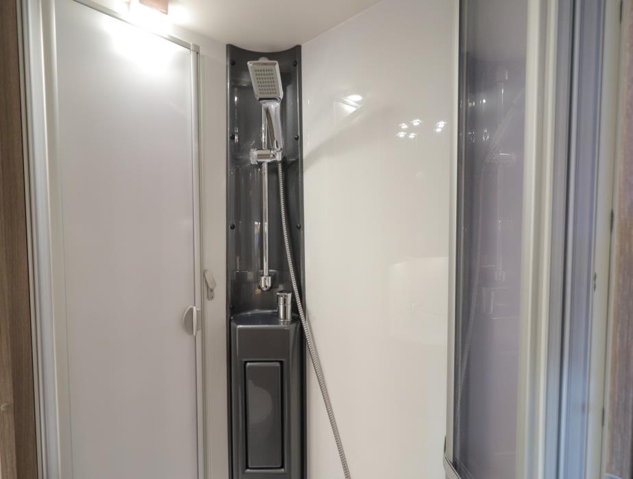 KABE TRAVEL MASTER X 740 LGB KS ALDE 2020