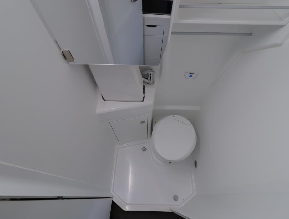 VOLKSWAGEN GRAND CALIFORNIA 680 2021