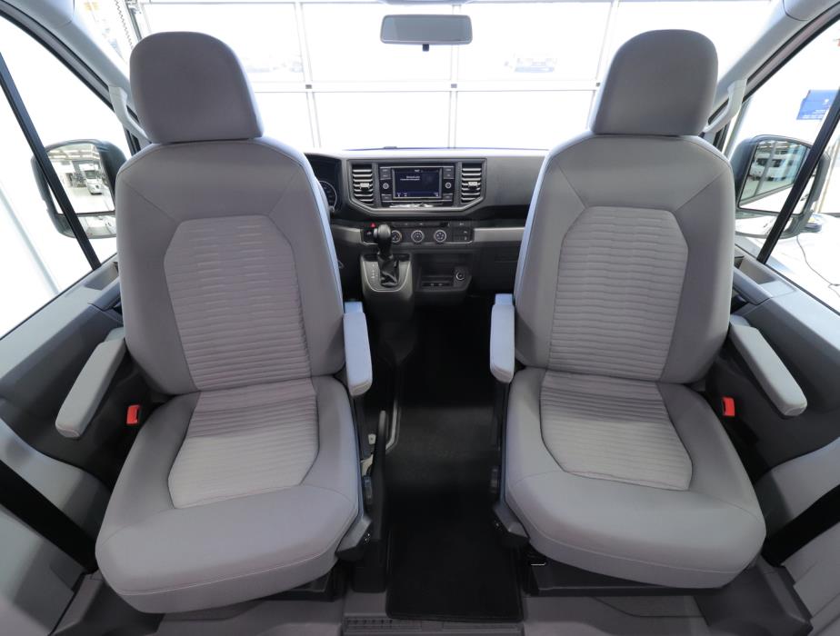 VOLKSWAGEN GRAND CALIFORNIA 680 2021