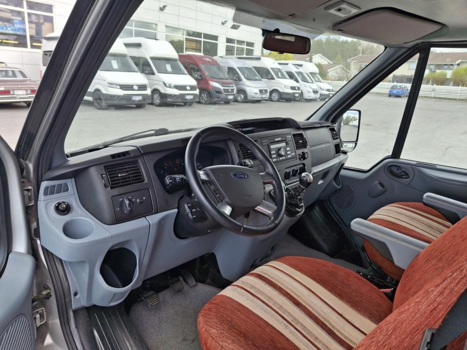 LMC Liberty 694G 2010
