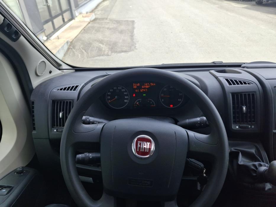 ADRIA MATRIX AXESS M 650 SF 2012