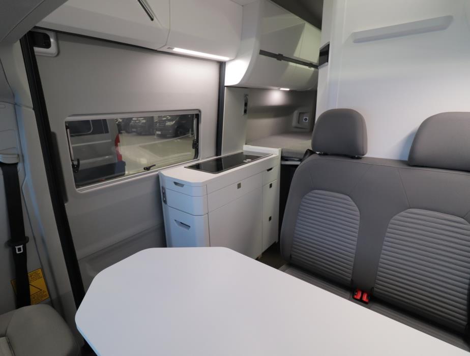 VOLKSWAGEN GRAND CALIFORNIA 600 2023