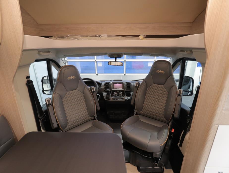 BÜRSTNER Lyseo Time T690 G Skyline Edition 2025