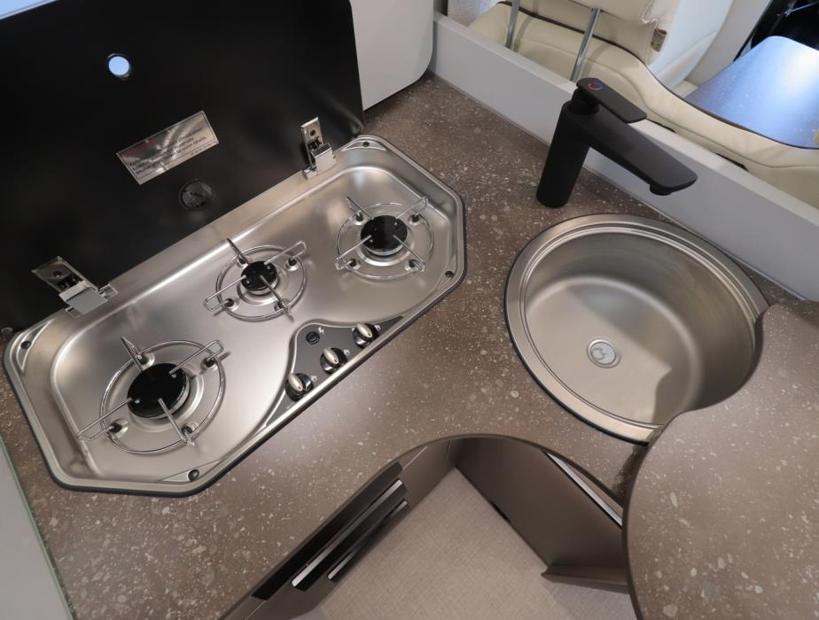 BÜRSTNER B66 EDITION LYSEO TD 690 G 2026