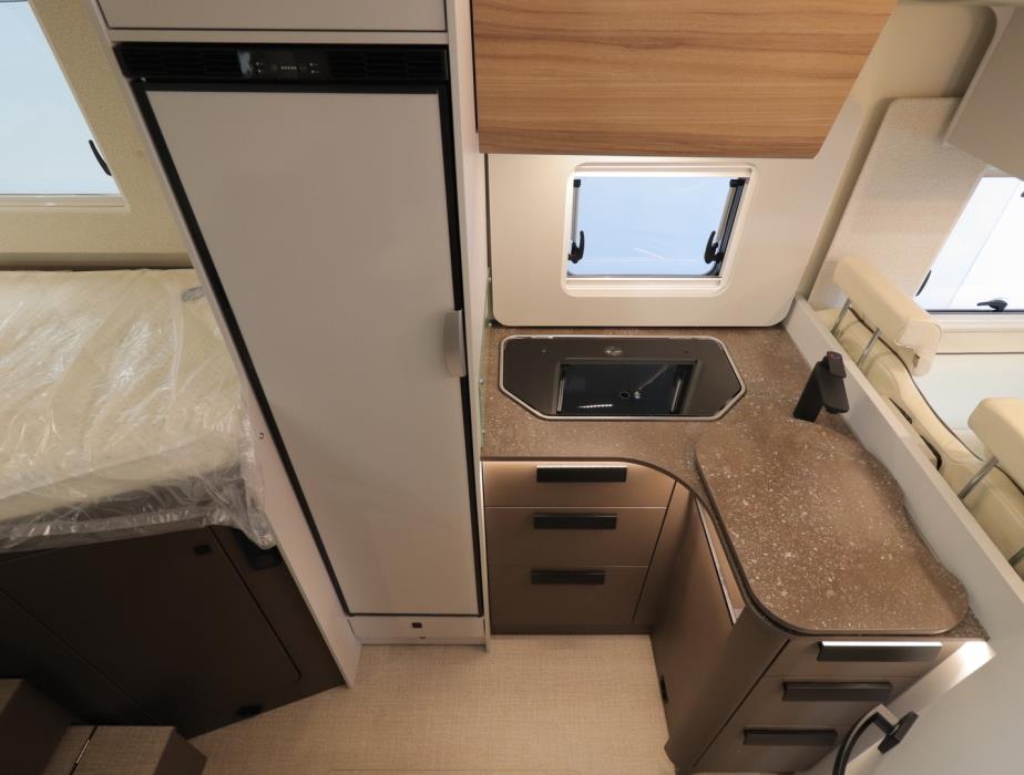 BÜRSTNER B66 EDITION LYSEO TD 690 G 2026