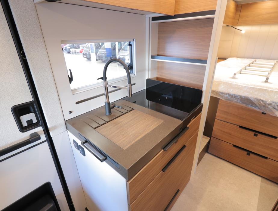 BÜRSTNER SIGNATURE SFT 7.5 2026