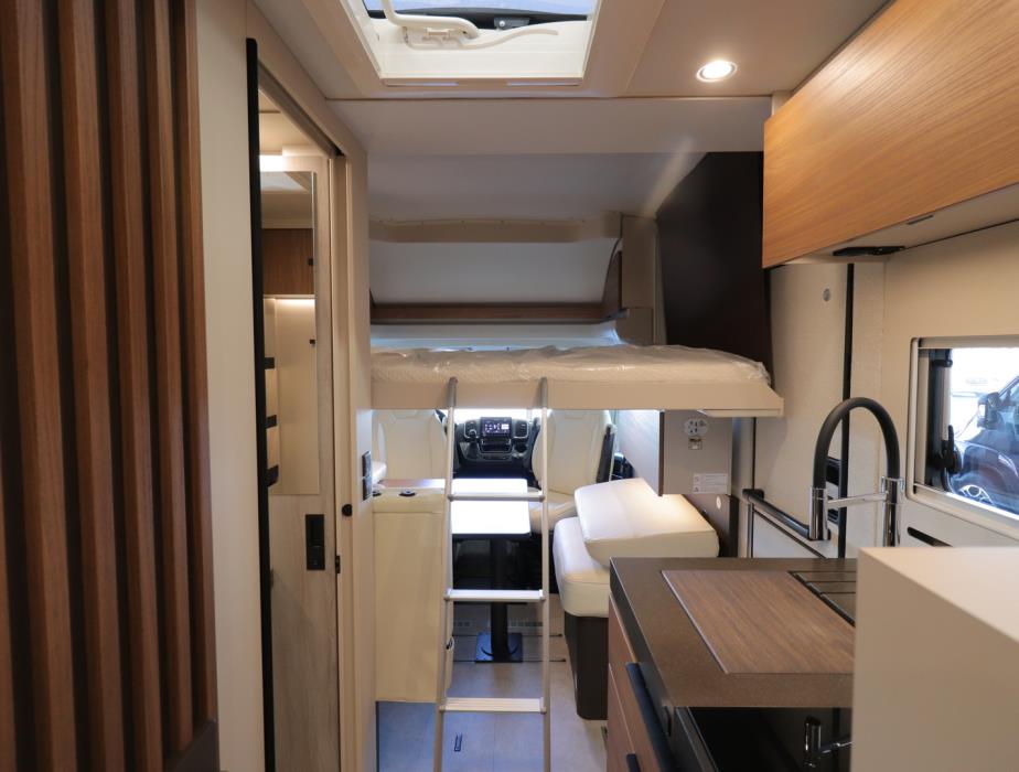 BÜRSTNER SIGNATURE SFT 7.5 2026