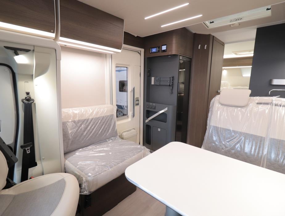 ADRIA MATRIX SUPREME 670 SL ALDE 2026