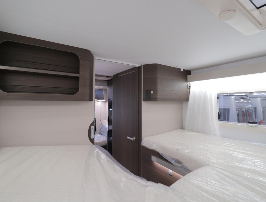 ADRIA MATRIX SUPREME 670 SL ALDE 2026