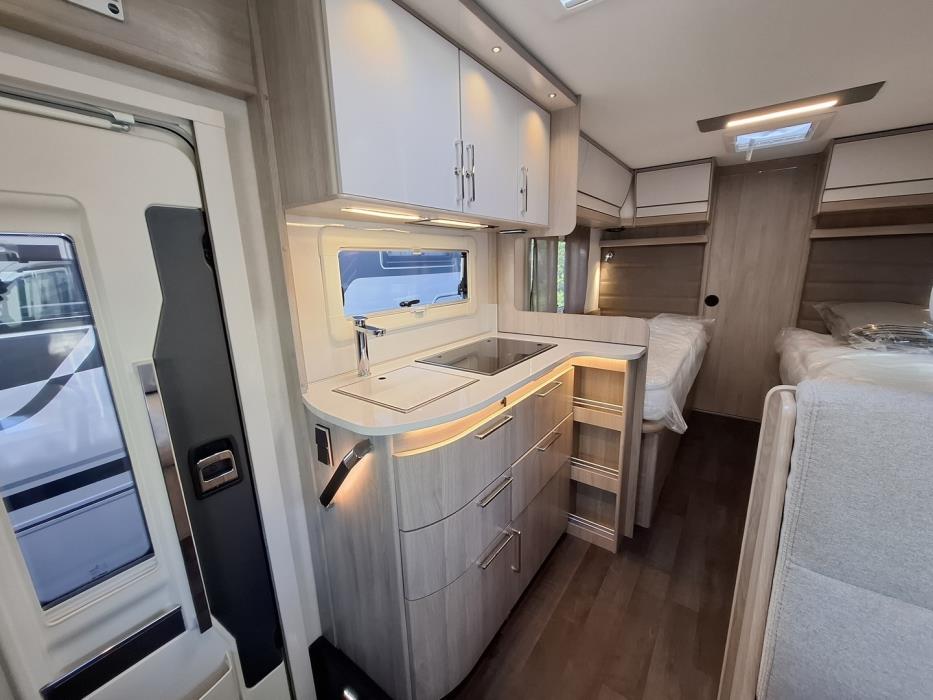 KABE TRAVEL MASTER  CLASSIC 740 T ALDE 2026
