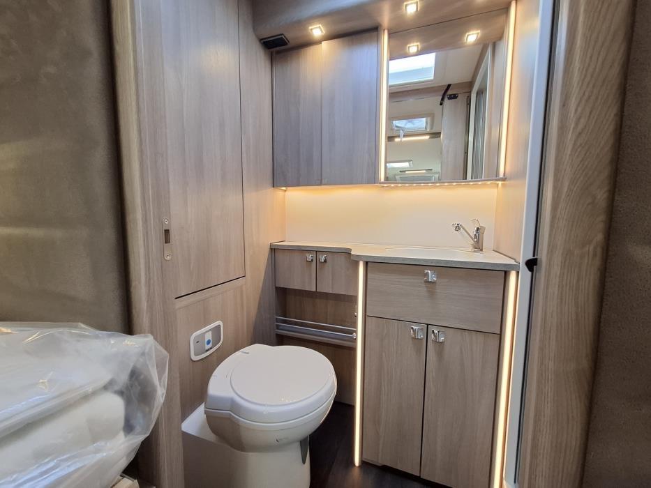 KABE TRAVEL MASTER  CLASSIC 740 T ALDE 2026