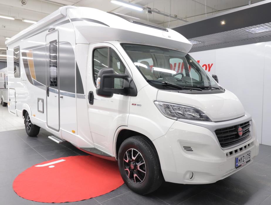 BÜRSTNER LYSEO T 734 HARMONY LINE 2021