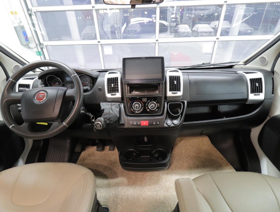 BÜRSTNER LYSEO T 734 HARMONY LINE 2021