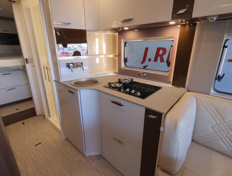 BÜRSTNER ELEGANCE i 920 G ALDE 2024